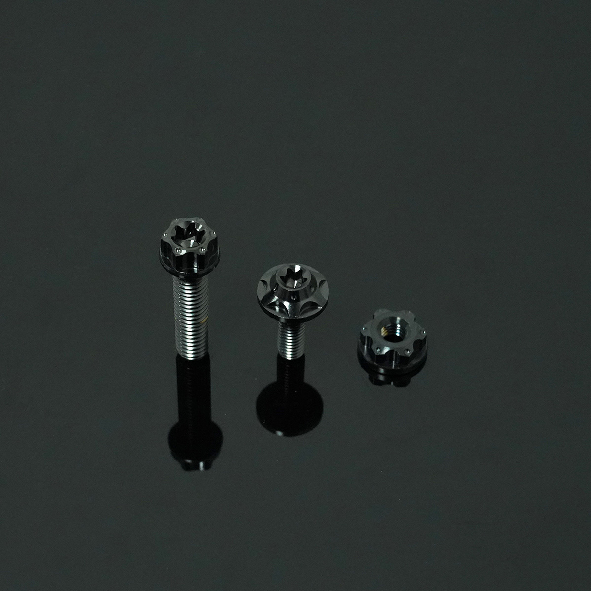 Titanium Oil Cup Bracket-Wire Model