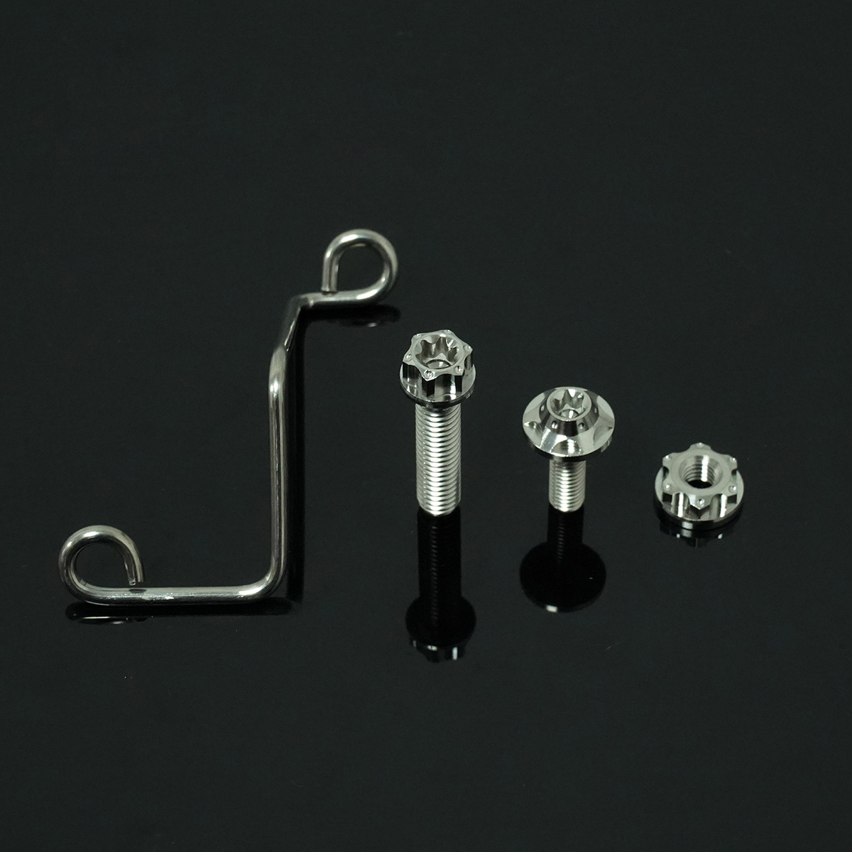 Titanium Oil Cup Bracket-Wire Model