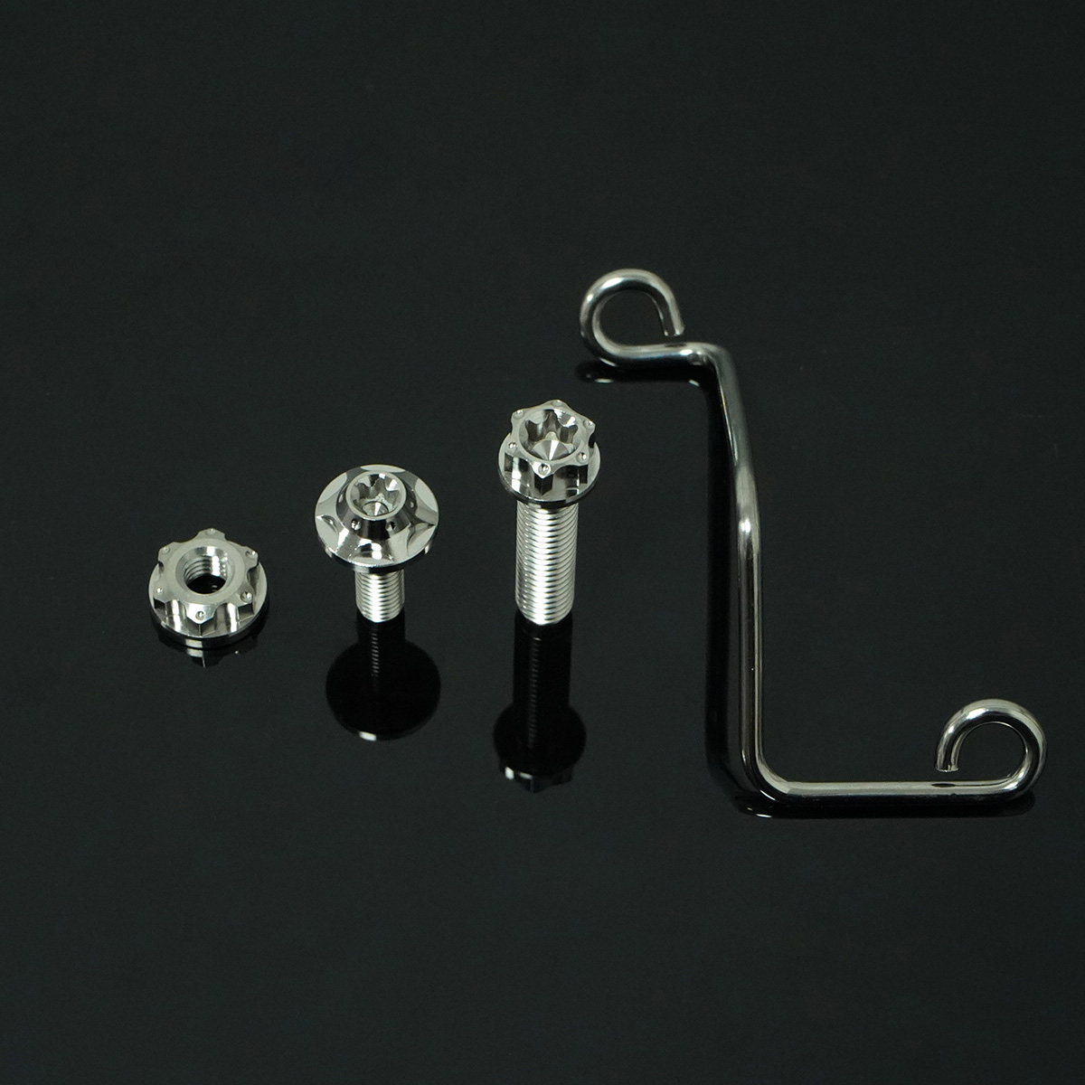 Titanium Oil Cup Bracket-Wire Model